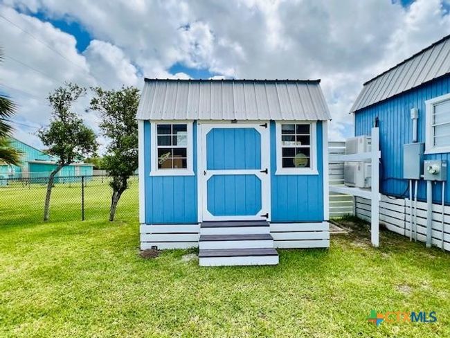 1303 W Adams Ave, House other with 1 bedrooms, 1 bathrooms and null parking in Port O Connor TX | Image 12