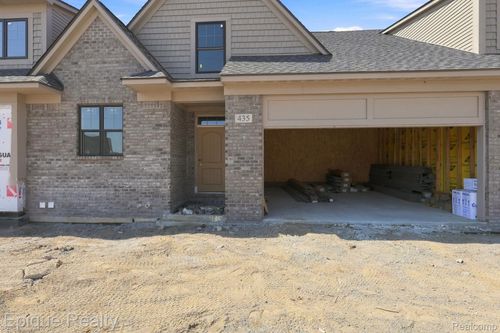 69-435 Cornerstone Dr, Oxford, MI, 48371-3746 | Card Image