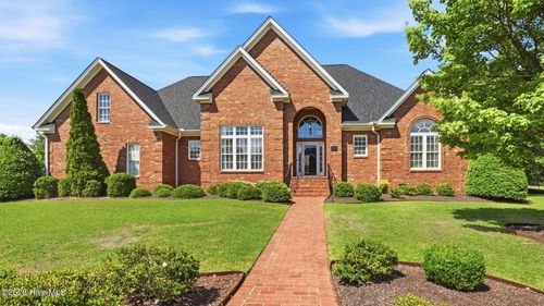2025 Cornerstone Dr, Winterville, NC, 28590-9482 | Card Image