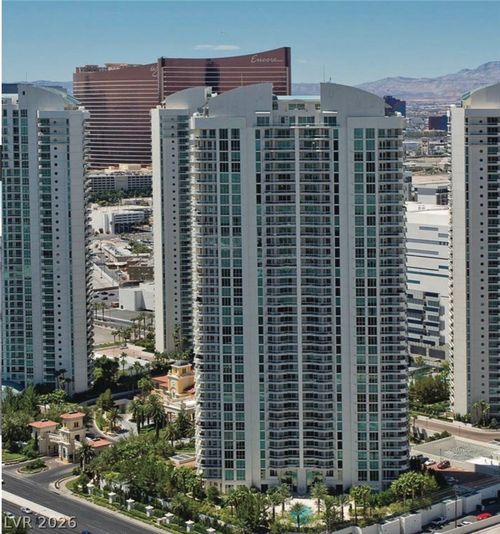 502-2777 Paradise Rd, Las Vegas, NV, 89109-9037 | Card Image