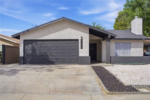 44509 Watford Avenue, Lancaster, CA, 93535 | Card Image