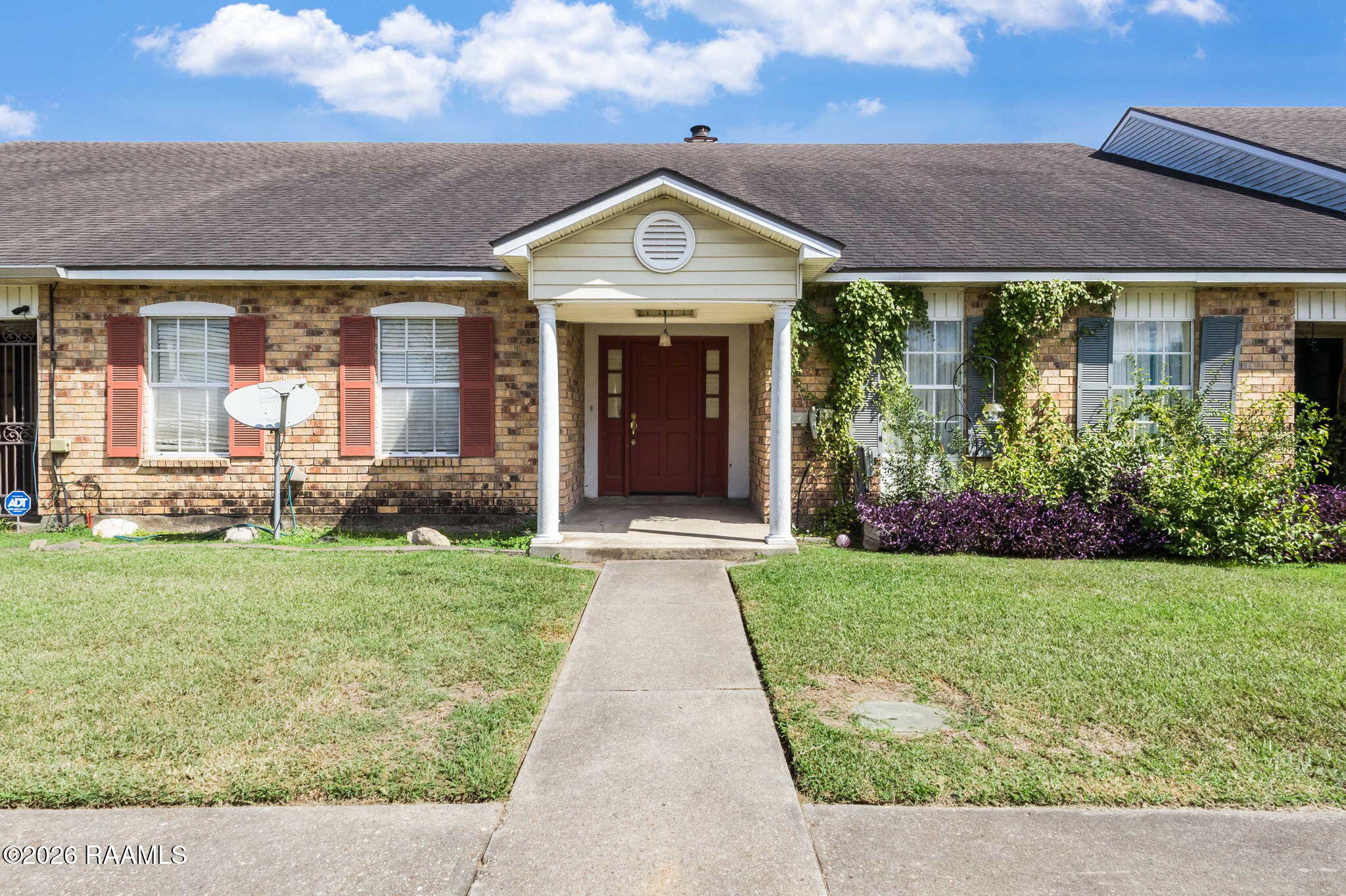 418 Cane Drive, For Sale in Lafayette - eXp Realty