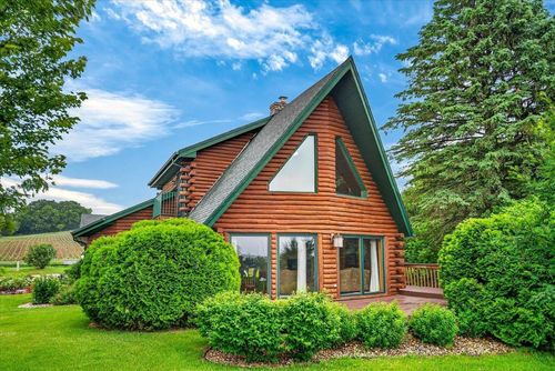 7943 Stagecoach Road, CROSS PLAINS, WI, 53528 | Card Image