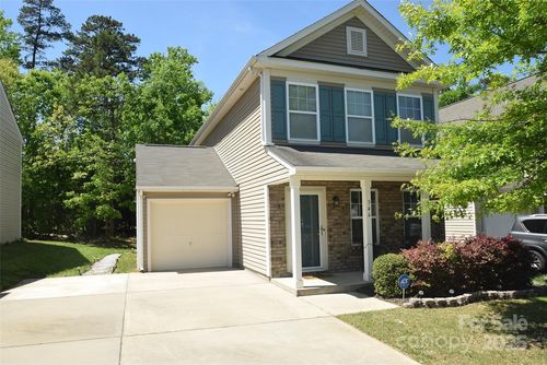 346 Cornielle Ln, Charlotte, NC, 28216-3471 | Card Image