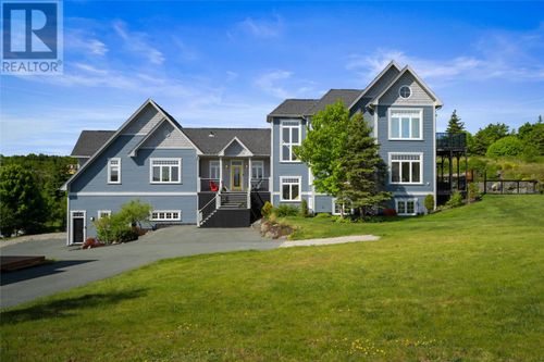 41 Lower St, Torbay, NL, A1K1B3 | Card Image