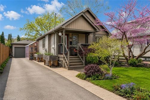 73 Margery Ave, St. Catharines, ON, L2R6K2 | Card Image