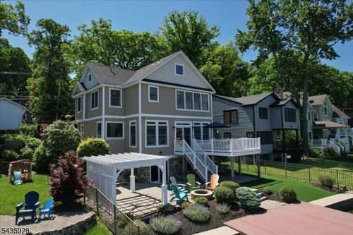 41 E Shore Rd, Denville, NJ, 07834-2024 | Card Image