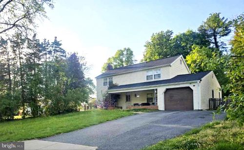 2922 Barrister Ln, BOWIE, MD, 20715-2201 | Card Image