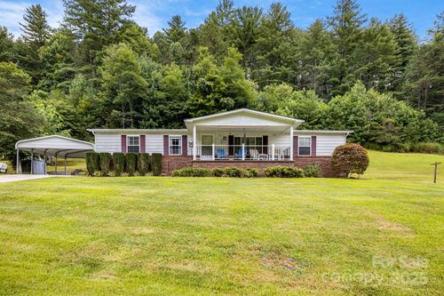 582 Lewis Branch Rd, Marshall, NC, 28753-6038 | Card Image