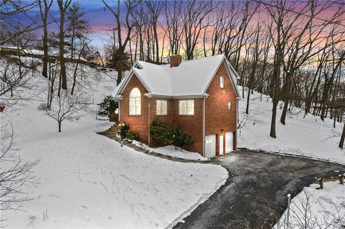 333 Jacks Run Rd, Pittsburgh, PA, 15202-1159 | Card Image