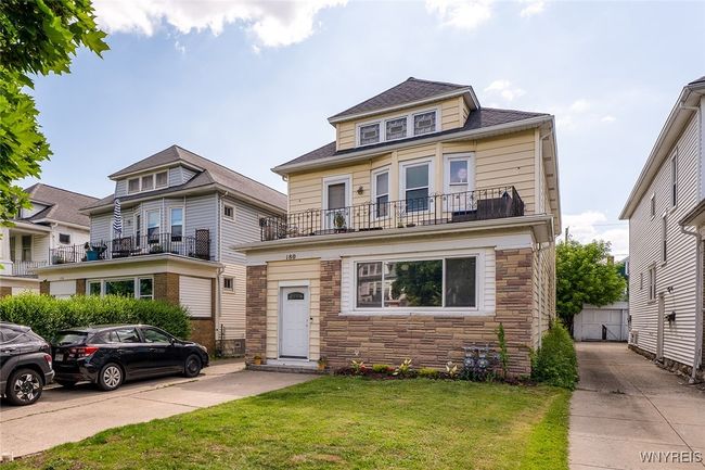 Street View with Double-Wide Parking Area | Image 42