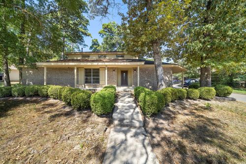 9052 Zapata Way, Willis, TX, 77378-4886 | Card Image