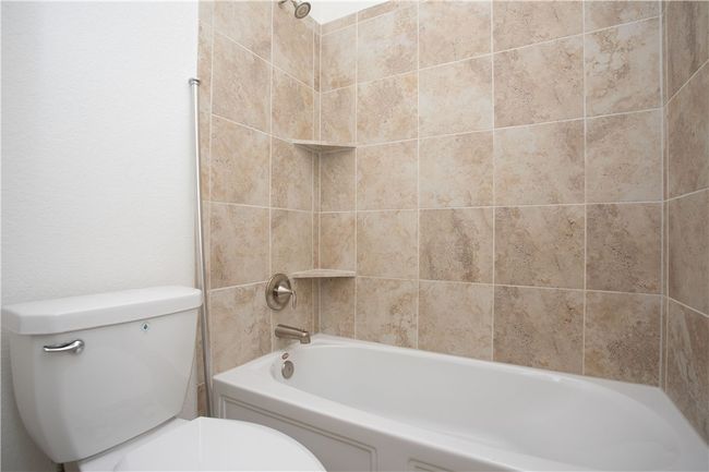 121 El Ranchero Rd, House other with 4 bedrooms, 2 bathrooms and 4 parking in Georgetown TX | Image 14