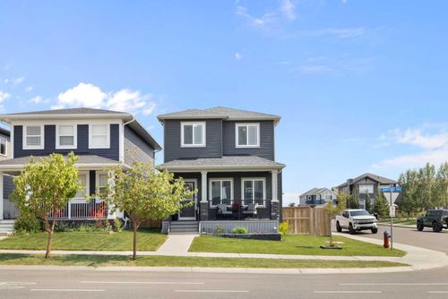 153 Sandstone Dr, Okotoks, AB, T1S5R8 | Card Image