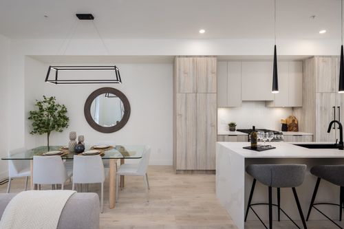 4538 208 St, Langley, BC, V3A | Card Image