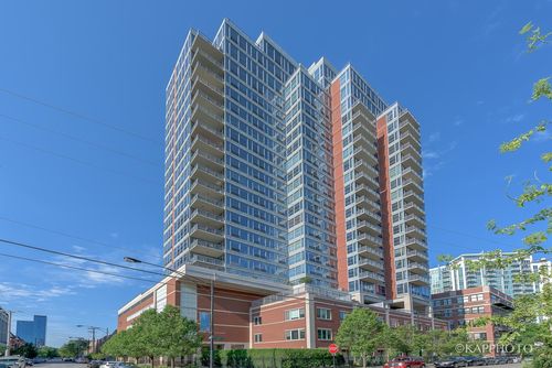 2309-1600 S Prairie Ave, Chicago, IL, 60616-1367 | Card Image