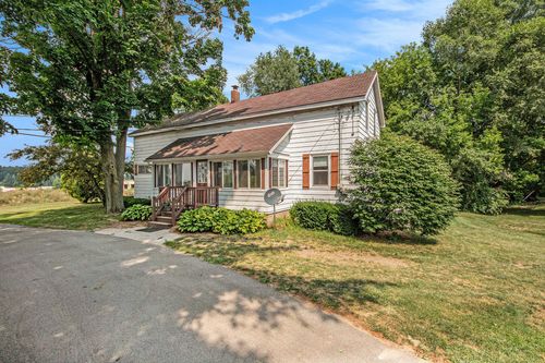 8386 Herrington Ave Ne, Belmont, MI, 49306-9776 | Card Image