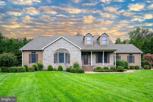 29 Hidden Hills Dr, SEAFORD, DE, 19973-8033 | Card Image
