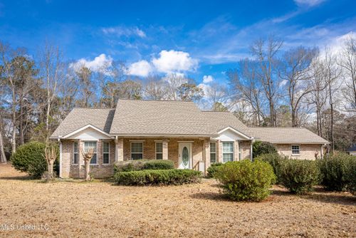 2804 Holden Dr, Vancleave, MS, 39565-8292 | Card Image