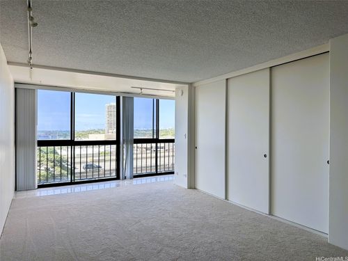 a604-4300 Waialae Ave, Honolulu, HI, 96816-6703 | Card Image