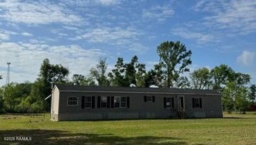 8711 Champagne Dr, Youngsville, LA, 70592-6550 | Card Image