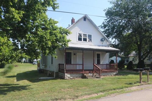 105 Plum St, Danville, OH, 43014-9654 | Card Image