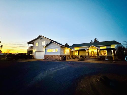 14922 Sw Peninsula Drive, Terrebonne, OR, 97760 | Card Image