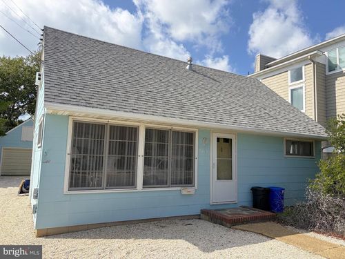 2013 N Central Avenue, Surf City, NJ, 08008 | Card Image