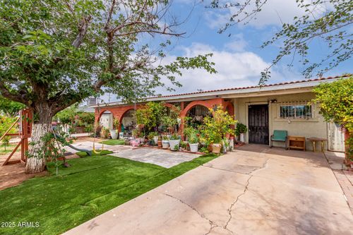 3308 W Windsor Ave, Phoenix, AZ, 85009-1408 | Card Image