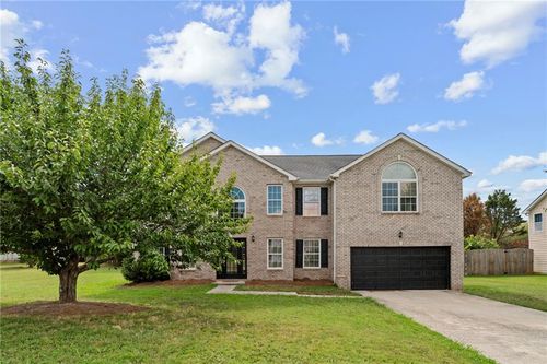 81 Sheffield Ln, Powder Springs, GA, 30127-8766 | Card Image
