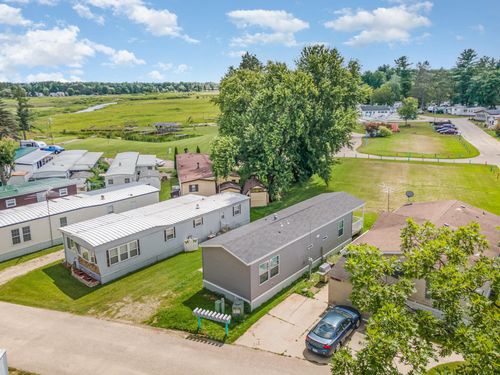 842 E Hickory St, Beaverton, MI, 48612-8897 | Card Image