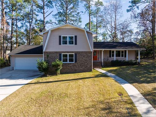 2115 Westfield Dr, Valdosta, GA, 31602-2154 | Card Image