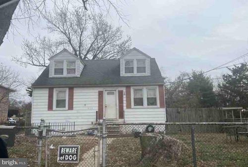 7430 School Ln, DUNDALK, MD, 21222-1835 | Card Image