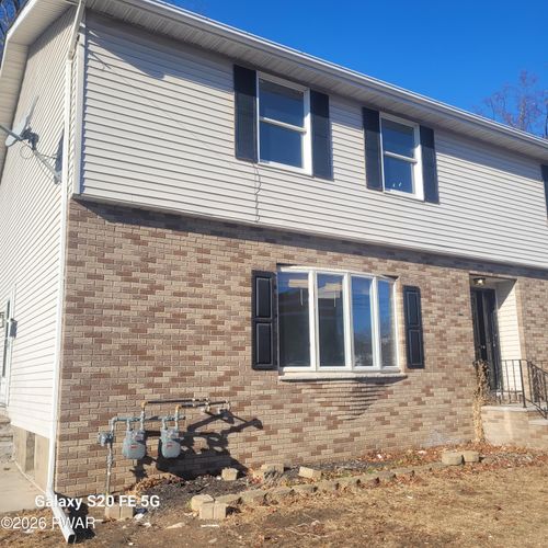 left-807 Avenue K, Matamoras, PA, 18336-1551 | Card Image