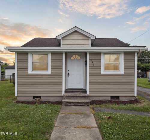 1449 E Sevier Ave, Kingsport, TN, 37664-3016 | Card Image