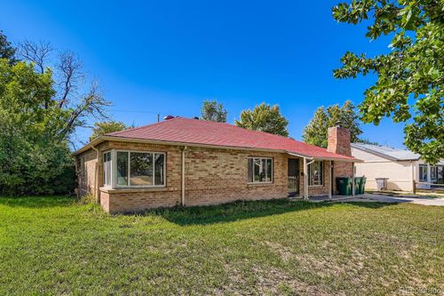 929 Quentin St, Aurora, CO, 80011-6309 | Card Image