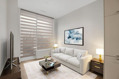 106-10 Honeycrisp Cres, Vaughan, ON, L4K0M7 | Card Image