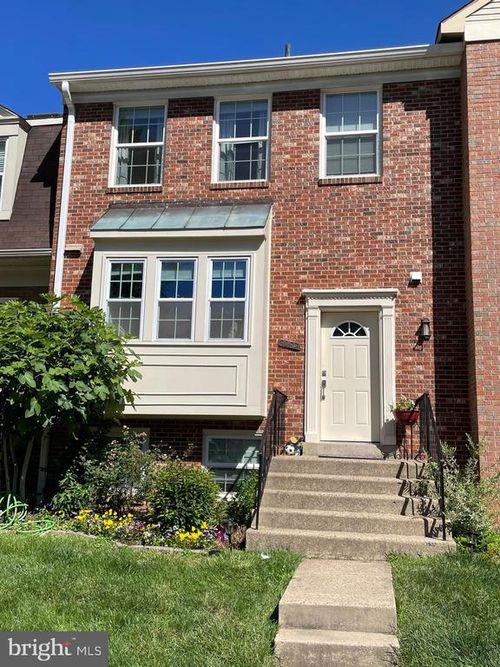 3932 Tallow Tree Pl, FAIRFAX, VA, 22033-2467 | Card Image