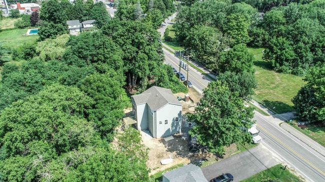 9 S Main St, House other with 4 bedrooms, 3 bathrooms and null parking in Derry NH | Image 12
