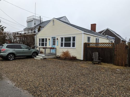 12 67th St, Newburyport, MA, 01950-4443 | Card Image
