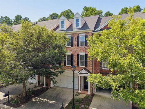 4305 Village Green Dr, Roswell, GA, 30075-7678 | Card Image