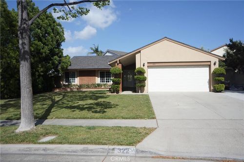 322 Dover Ave, Brea, CA, 92821 | Card Image