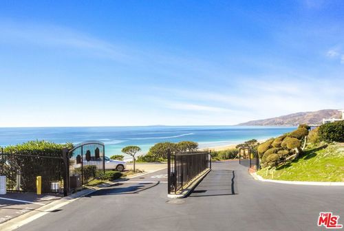 70-29500 Heathercliff Rd, MALIBU, CA, 90265 | Card Image