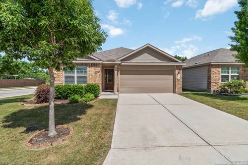 150 Meadow Path, New Braunfels, TX, 78130-9113 | Card Image