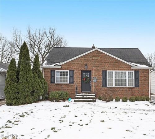 23803 Lake Rd, Bay Village, OH, 44140-2948 | Card Image