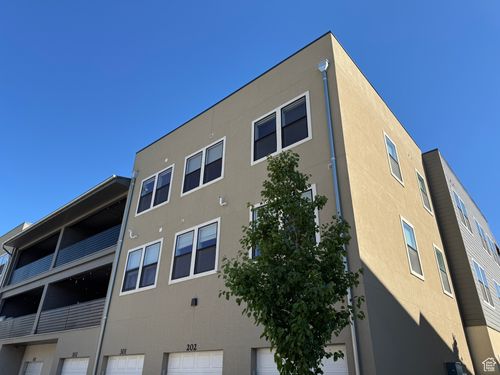 unit-302-8392 S Sky Mirror Ln, Midvale, UT, 84047-7849 | Card Image