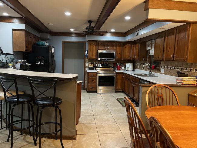 1319 Shelby Mccallum Dr, House other with 3 bedrooms, 2 bathrooms and 3 parking in Benton KY | Image 10