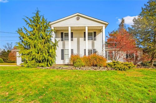 91 Paradise Rd, Painesville, OH, 44077-5147 | Card Image