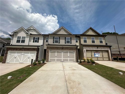 unit-115-5605 Overview Dr, Flowery Branch, GA, 30542-7211 | Card Image