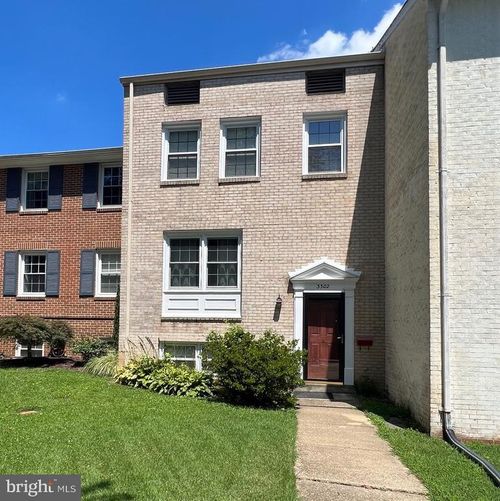 3302 Webley Ct, ANNANDALE, VA, 22003-1147 | Card Image